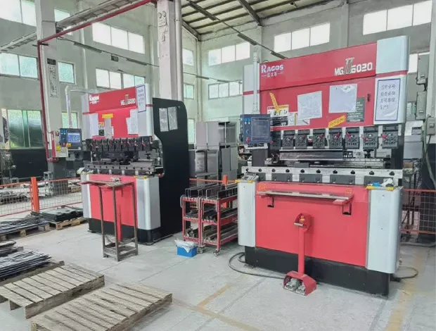 Pabrik produksi mesin membersihkan helm OUYUAN